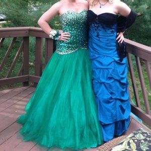 Emerald green prom/pageant dress